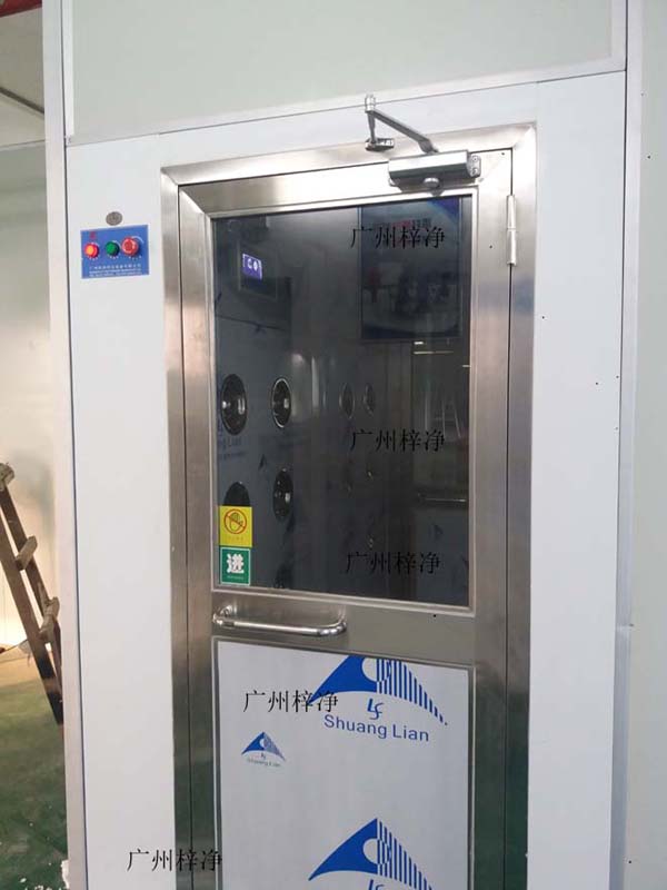 手拉門風淋室造價使用、安裝方便