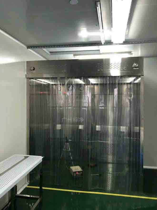 負壓稱量罩結構圖由初效、中效、高效、風機等部件組成