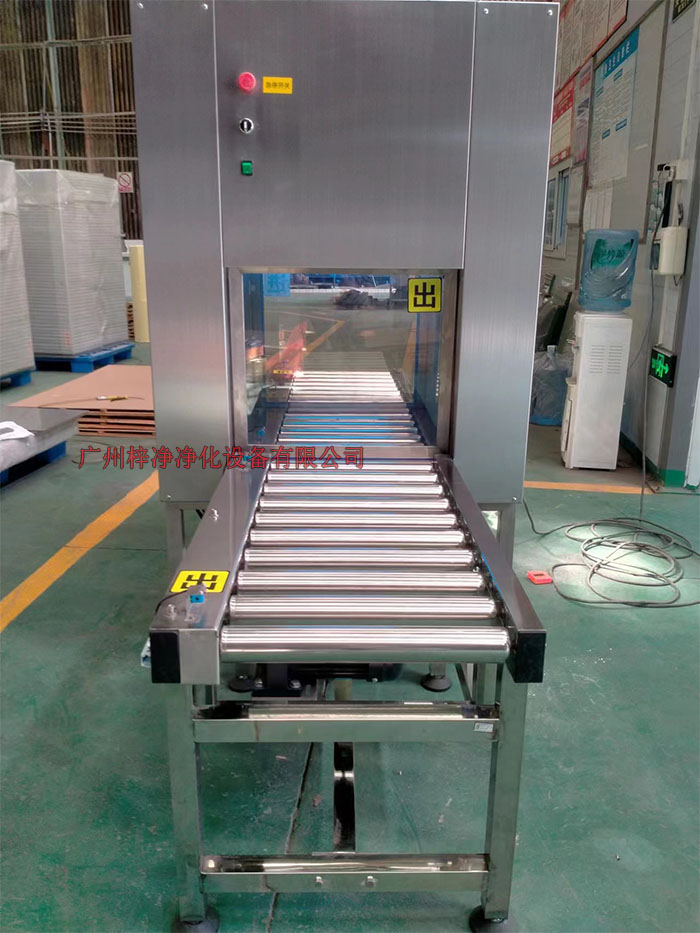 傳動帶輸送線傳遞窗可按用戶大小尺寸及要求設計定作。