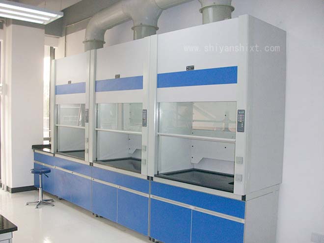 鋼木通風(fēng)柜又叫鋼木式通風(fēng)柜，鋼木通風(fēng)廚